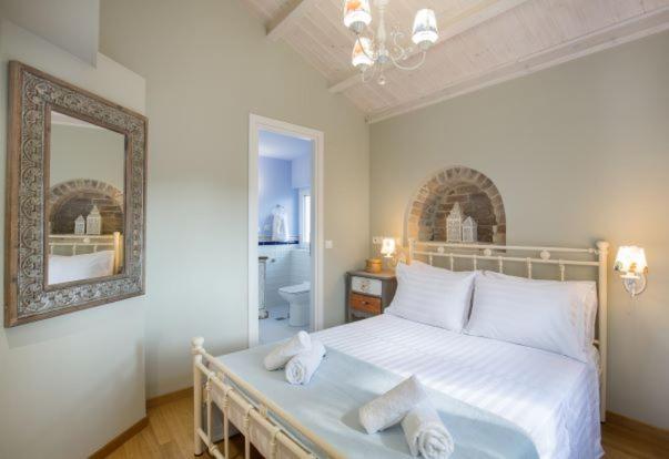 Downtown Oasis Penthouse Apartment Corfu (city)